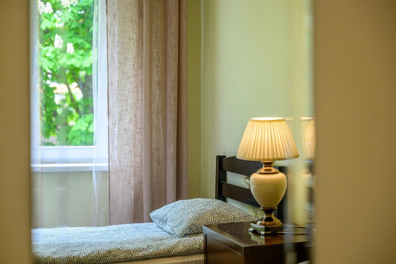 Liepu Hostelis Lipawa Zewnętrze zdjęcie